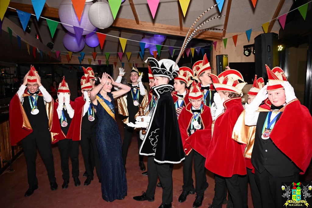 ../Images/Jeugddisco Glow in the Dark 001.jpg